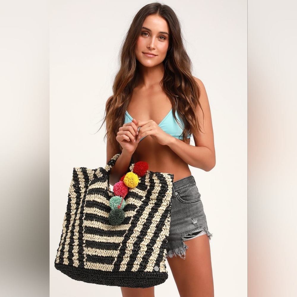 Billabong "Talk to the Palm" Tote Bag